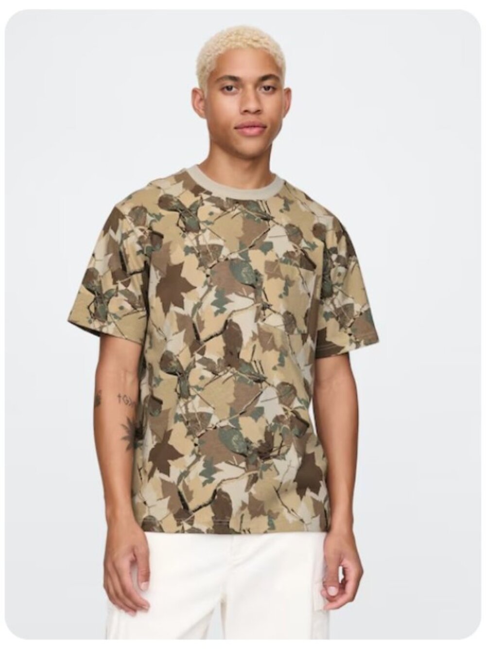 NWT GAP Heavyweight Relaxed Pocket Camouflage Short Sleeve Tee Shirt sz M